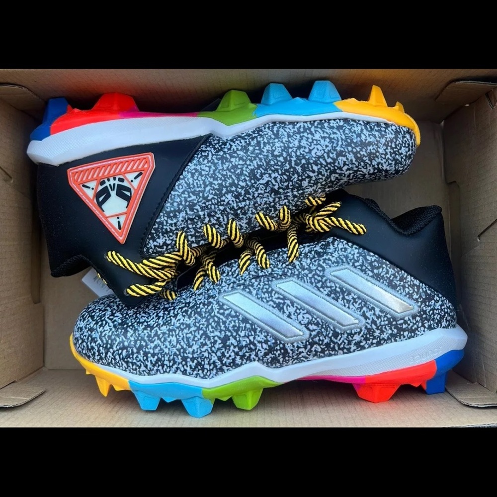 Youth Junior Size 13k Adidas Freak Mid J Football Cleats EH3402 NEW